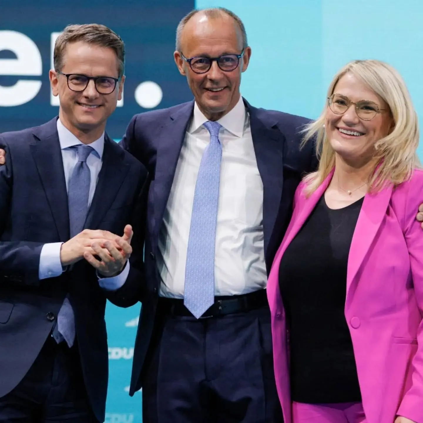 Lieber Carsten, was für eine gemeinsame Zeit! 🙌 Vom Grundsatzprogramm über Landtags- und Bundestagswahlkämpfe bis hin zu den Koalitionsverhandlungen! Ein ec…