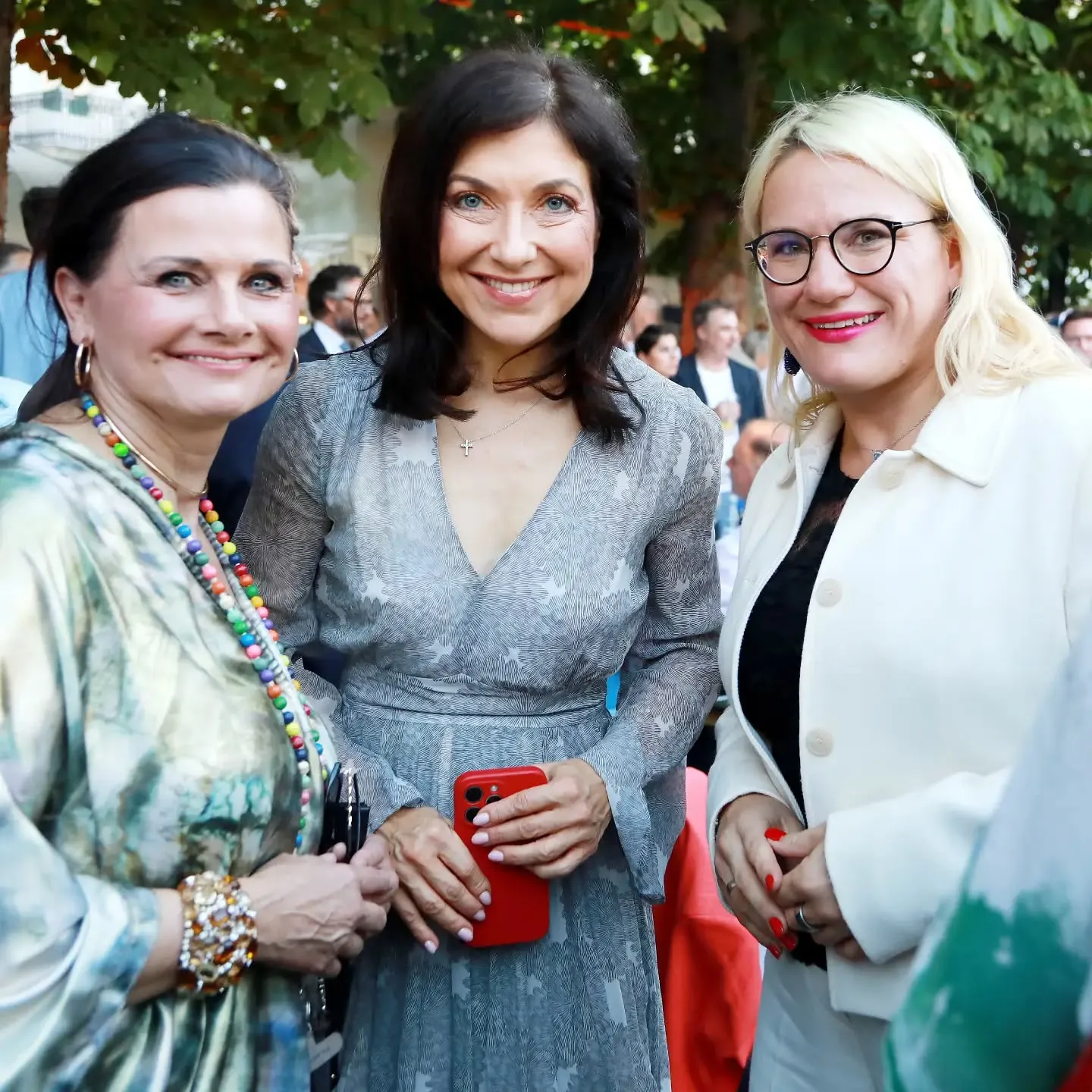 Gemeinsam für unsere Wirtschaft 🔥 Genau dieser Gedanke stand im Mittelpunkt des 50. Sommerfests des Parlamentskreises Mittelstand: Hunderte Gäste aus Politi…